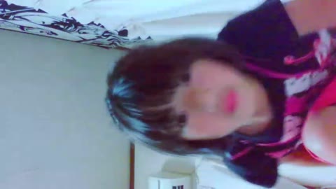         発育しまくり♪噂の裏☆垢系女子と交換した秘蔵コレクション☆★18+3本
    