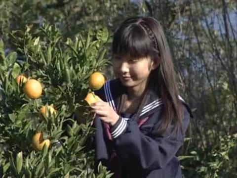         ちょっと前まで現役高校生 06 鈴木あすか
    