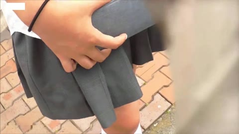         ⓚお小遣い欲しさに公衆トイレで円光【無】
    