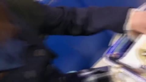         [無]アイドル顔の読モに中出し
    