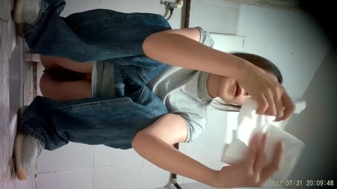         (無 HD)KTV2022 10月美人2 放尿 6 名jk+生埋
    