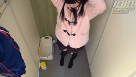         Swimming Shop 競泳水着試着盗撮
    