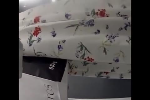         高級カフェトイレ美女スペシャル
    