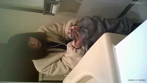         【新作】トイレ盗撮シリーズ（２カメ）②
    