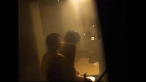         家族風呂でのカップルNO,2
    