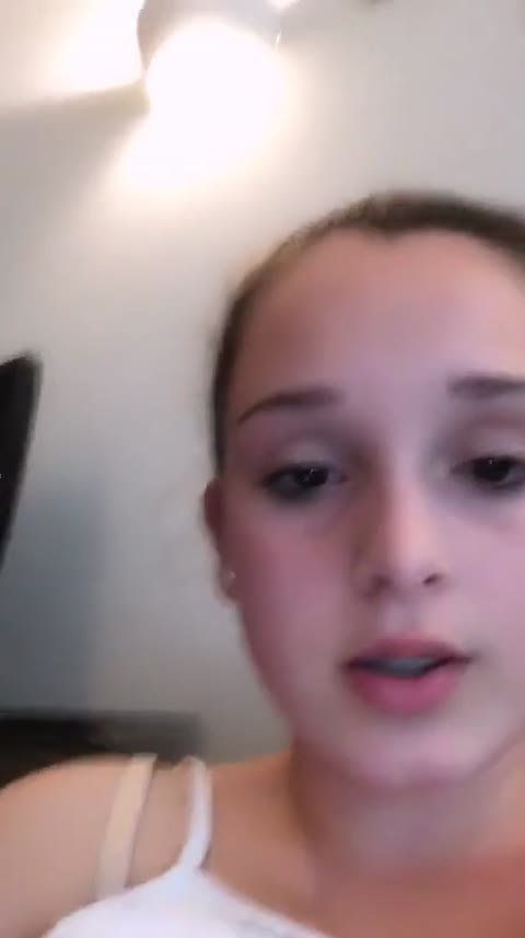         爆乳電動歯ブラシオナ
    