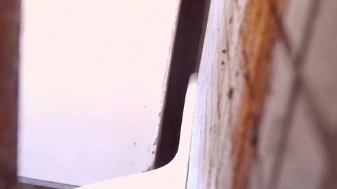         【女子大個室潜入】隙間から５名の生おま〇こ頂きました♪
    