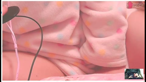         個人通話で見せ合いオナ♪処女なのに濡れまくりな1年生。etc4作品
    