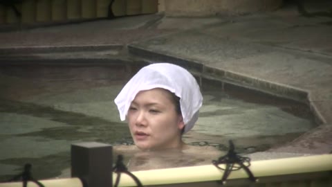         Peeping-Eyes Open Air Bath TO-3892_99
    