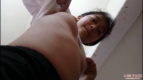         【中国】Cレベルの美少女のセックスツアー
    