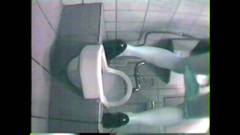         ４人ウンコ盛り合わせ【トイレ】
    