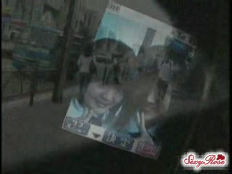         制服JKにクスリを飲ませて・・・
    