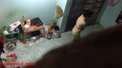         アジア民家の防犯カメラ１
    