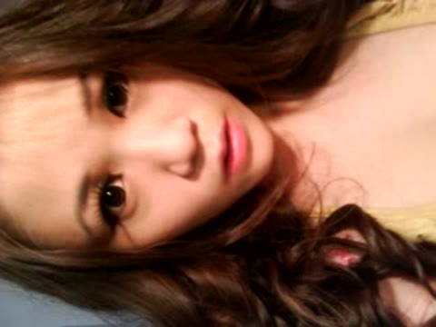         個人撮影。台湾のセクシー娘。自画撮り流出画像集
    