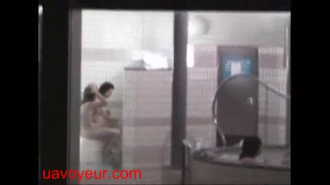         『伝説風呂』お揃いジャージ軍団の貸切温泉①ー後編ー
    