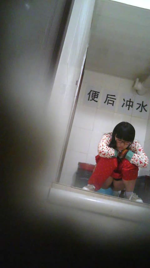         異文化ウォッチング！ニーハオトイレ！ Vol.31-40
    