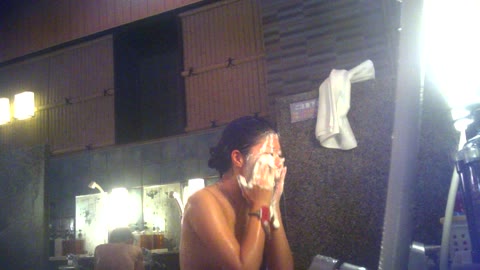         【ミッション：極上ターゲットを探せ！】TG.16 【一等兵】気の強いなムッチリと顔に似合わないヘソピアス
    