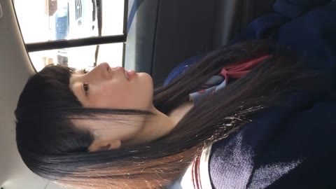         登下校の制服C&amp;K。カワユな顔とエロ桃＆P逆さ撮りetc3作品
    