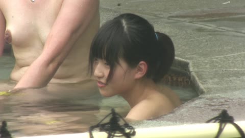         美女お風呂４人分
    