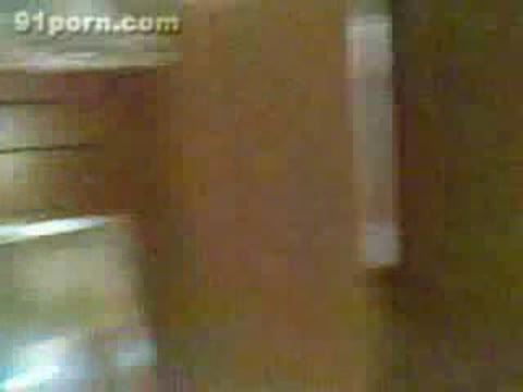         Couple of high school  自己を砲撃高校のカップルは、ただ美しい女の子を見た
    