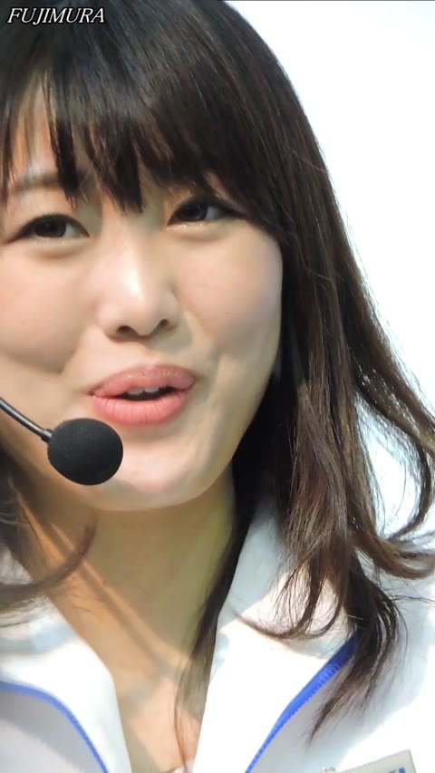         2016モーターサイクルショー顔をアップでトークショー【動画】イベント編 2225
    