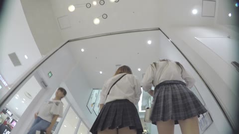         W生パンに興奮！夏休みJK 021
    