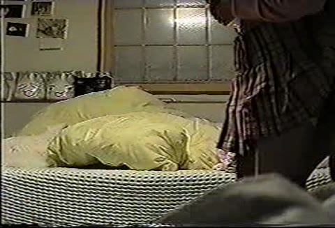         秋田。18歳デリヘル嬢隠し撮り
    