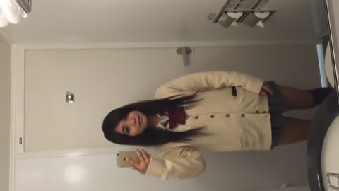         「熱い・・イッちゃった・・」
    