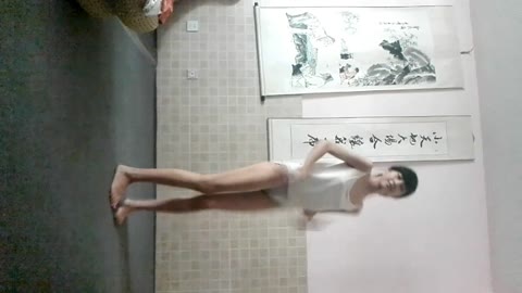         中国武道師範の娘
    