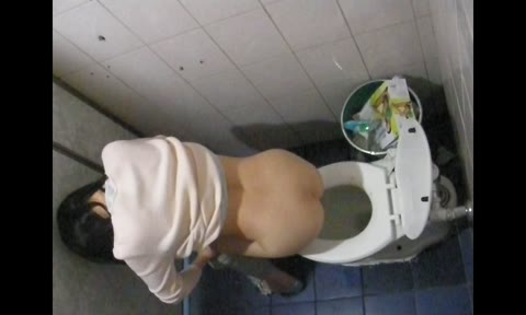         【FHD】【顔有】女性スタッフのSC籠もり空爆青いショーツのお姉さん, 某コンビニトイレの極秘映像, 陸上J●の恥ずかしいおトイレ①, K達のトイレ盗撮②(今回は、着替えも有り), 某所手撮り洗面所, お腹壊した女を和式空爆, 韓国女子トイレ盗撮 やばいっバレた！？
    