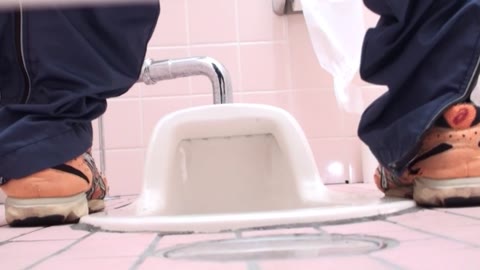         スポーツイベントの空爆
    