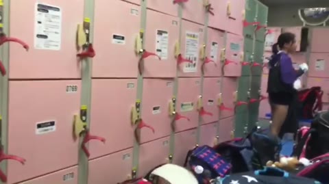         水泳大会更衣室４　再販
    