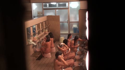         究極の女子たちの合宿風呂　⑤
    