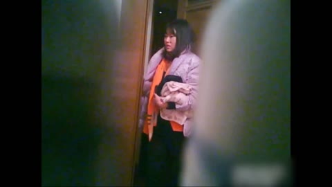         汗かく乙女の脱衣室
    