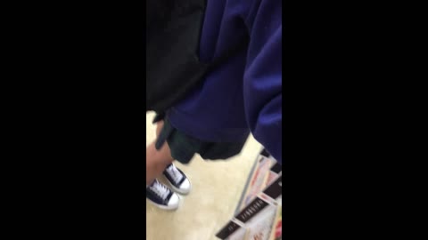         【完全オリジナル】現役を盗撮【part06】
    