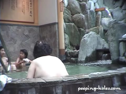         女風呂！特選美乙女 25
    