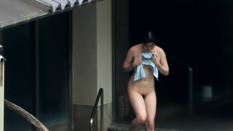         遠くから望むくん⑤　サークル女子中心
    