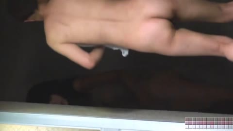         壁のスキマ　ズーム女子風呂⑤
    