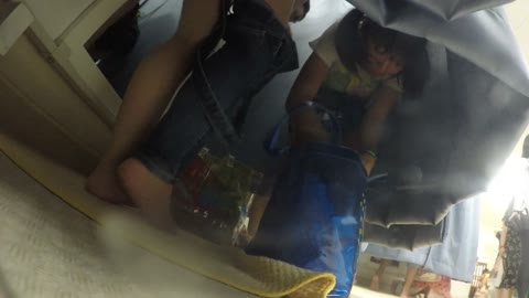         担任がjc教室着替えを隠し撮り♥流出♥２
    