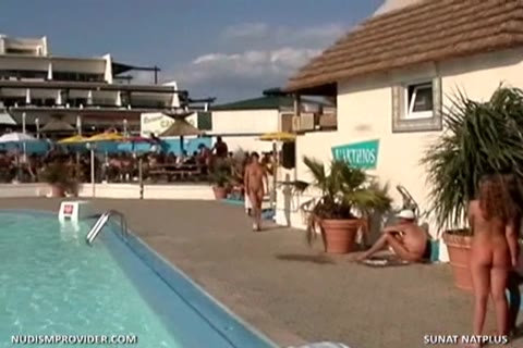         美少女コンテスト 8
    