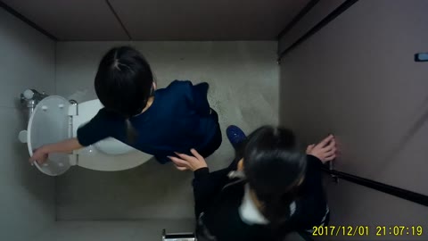         スク水→私服生着替え☆アイドル級に可愛いｃ3生がスマホ配信♪etc4作品
    