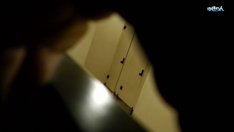         【世界の射窓から】新世界の射窓 No85 またもすごいもの撮れました。狂いアングル185cmモデル
    