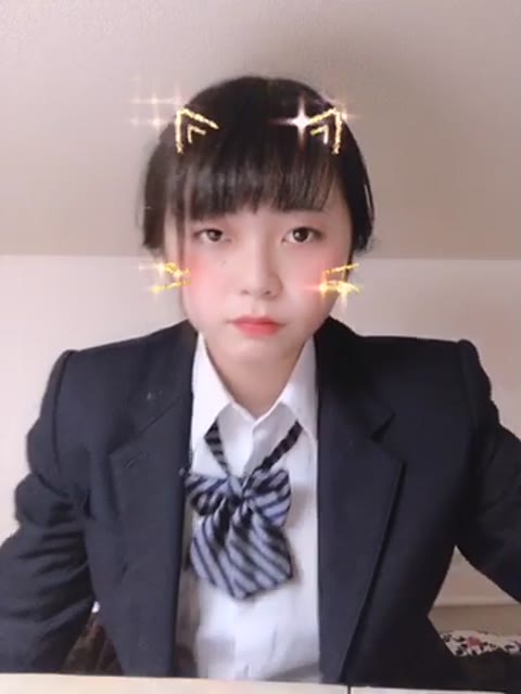         童顔でとても可愛らしい清楚系のＪＸ娘が裏垢でエロ自撮り♪ほか4作品
    