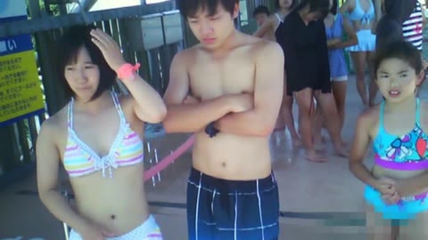         視姦！プールサイドのマーメイド File.03
    