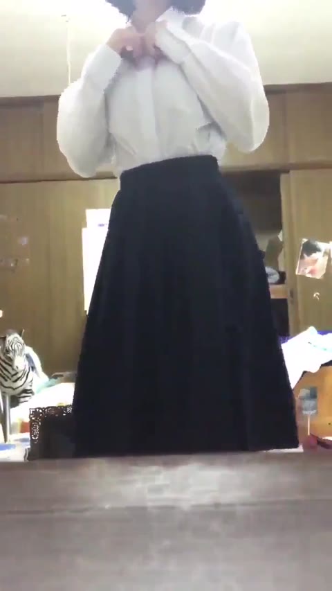         黒歴史誕生☆クラスで一番人気のあの子が配信系アプリで・・！etc5作品+
    