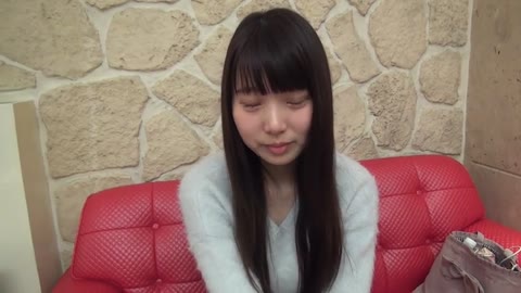         可愛い顔に綺麗なマンコ堪能
    