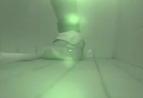         無修正　学習塾トイレ
    