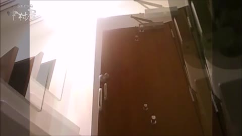         女子トイレ盗撮～某ファミレス編～vol.17
    