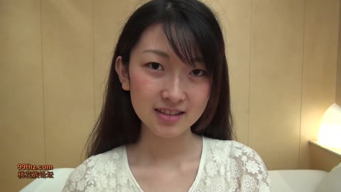         処女喪失.18歳黒髪の美少女が初チンコ・初フェラ・初中出し！
    