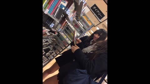         神様ありがとうレベル！！超絶可愛い制服Kのぱんちら
    